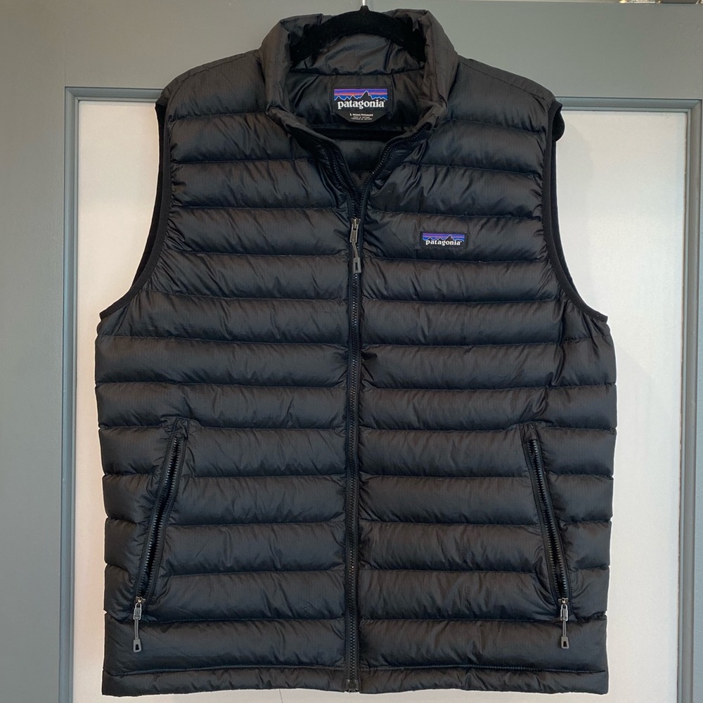 Men’s Large Patagonia Black Down Sweater Vest